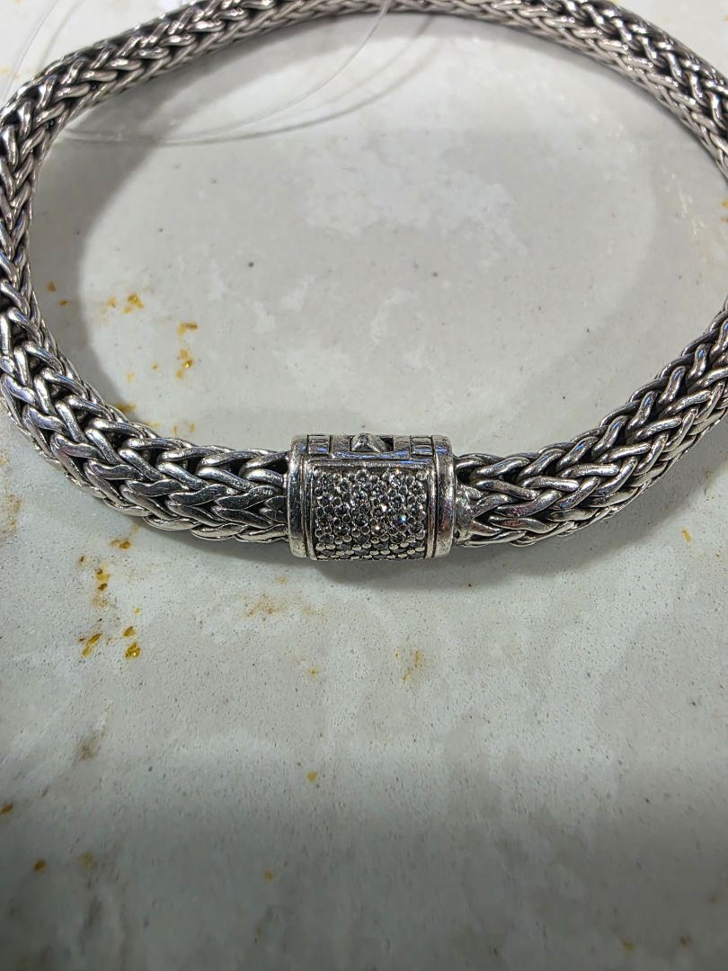 SILVER AND DIAMOND JOHN HARDY BRACELET