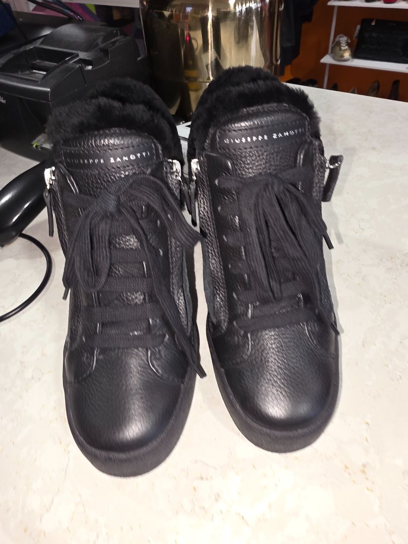 GIUSEPPE ZANOTTI ANKLE BOOTS