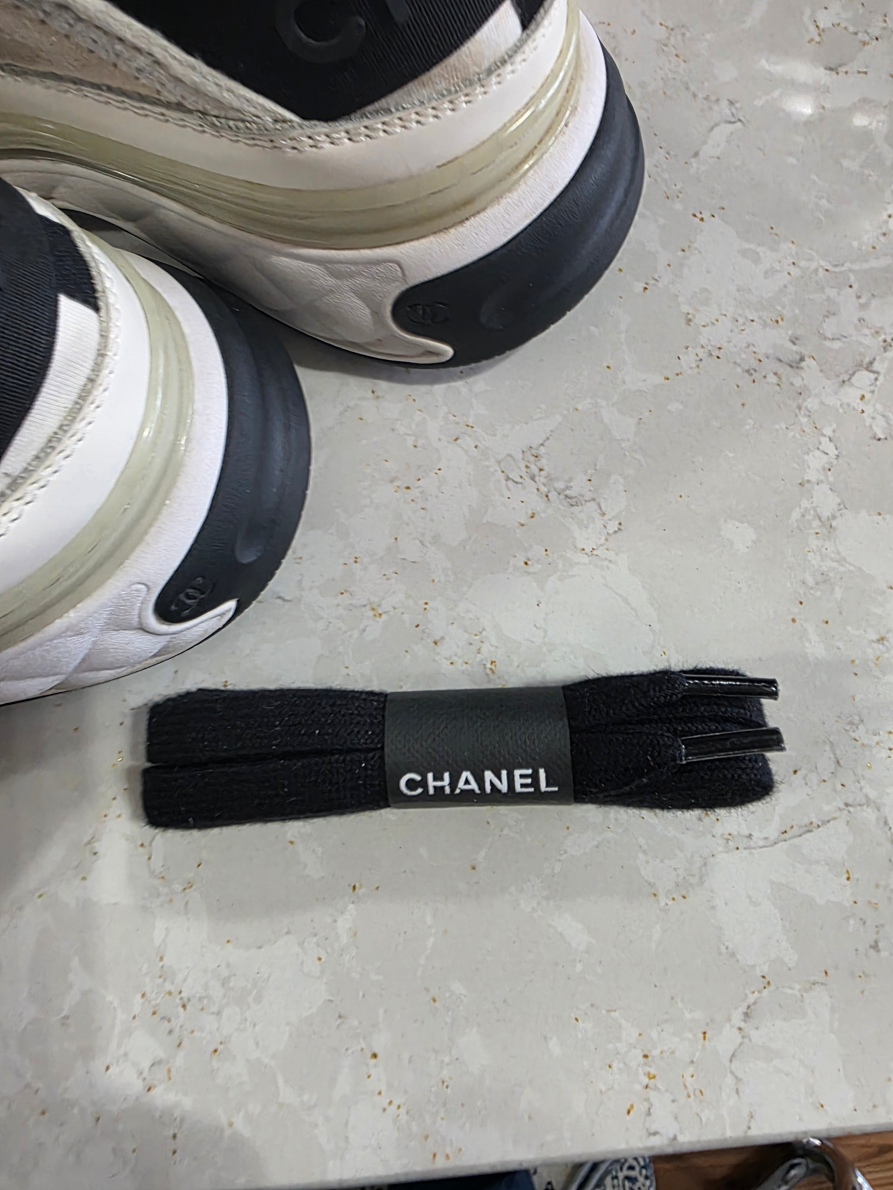 IVORY/BLACK CHANEL women's shoes, 36
