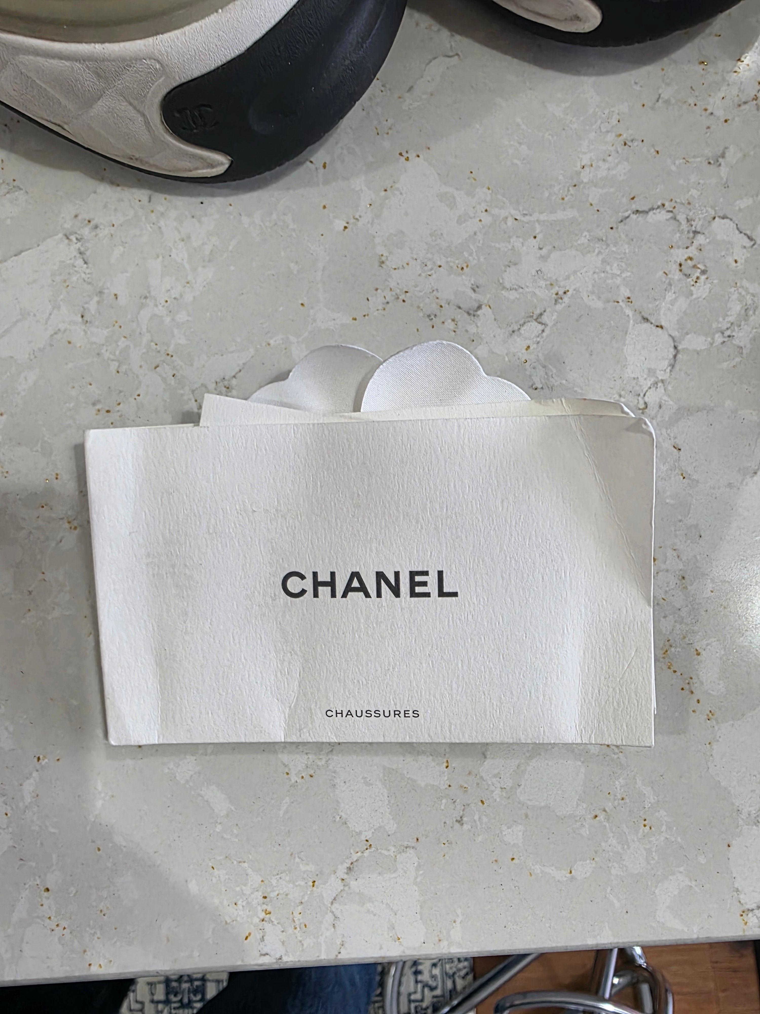 IVORY/BLACK CHANEL women's shoes, 36