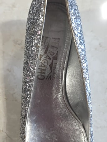 SILVER SALVATORE FERAGAMO women's shoes, 7.5
