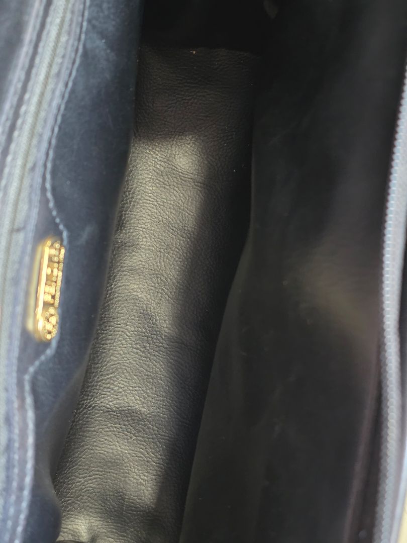 BLACK PEQUIN VINTAGE (90S) FENDI HAND BAG