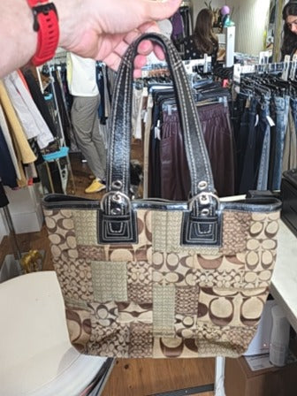 BEIGE COACH BAG