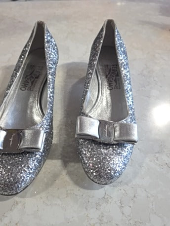 SILVER SALVATORE FERAGAMO women's shoes, 7.5