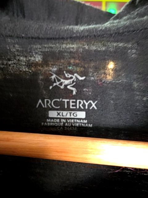 BLACK ARCTERYX POLO