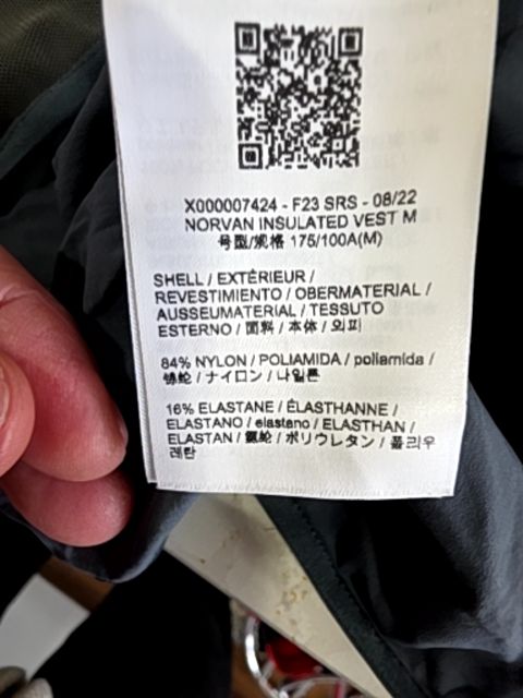 ARCTERYX SLATE 'NORVAN INSULATED VEST'