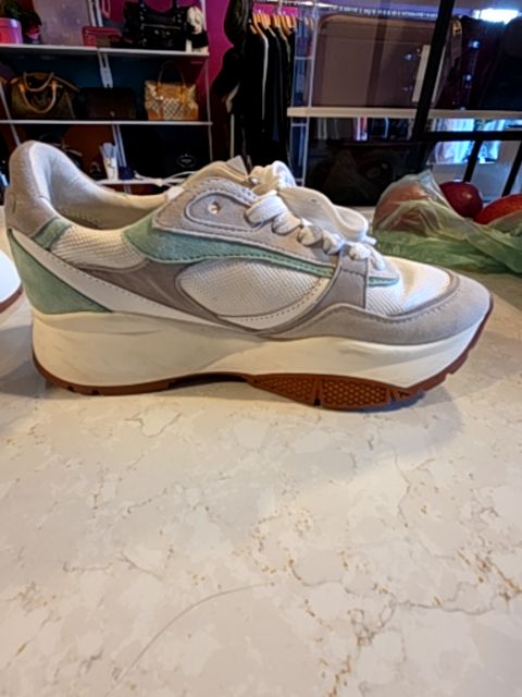 JIMMY CHOO LANDON LOW TOP