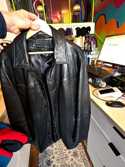 DENVER HAYES LEATHER JACKET