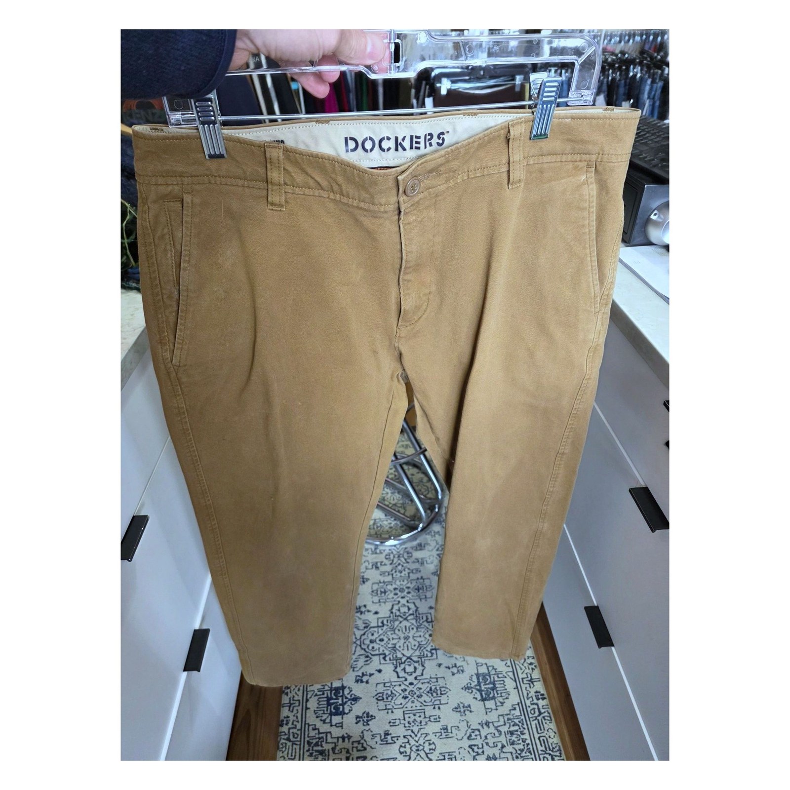 DOCKERS CHINO PANTS