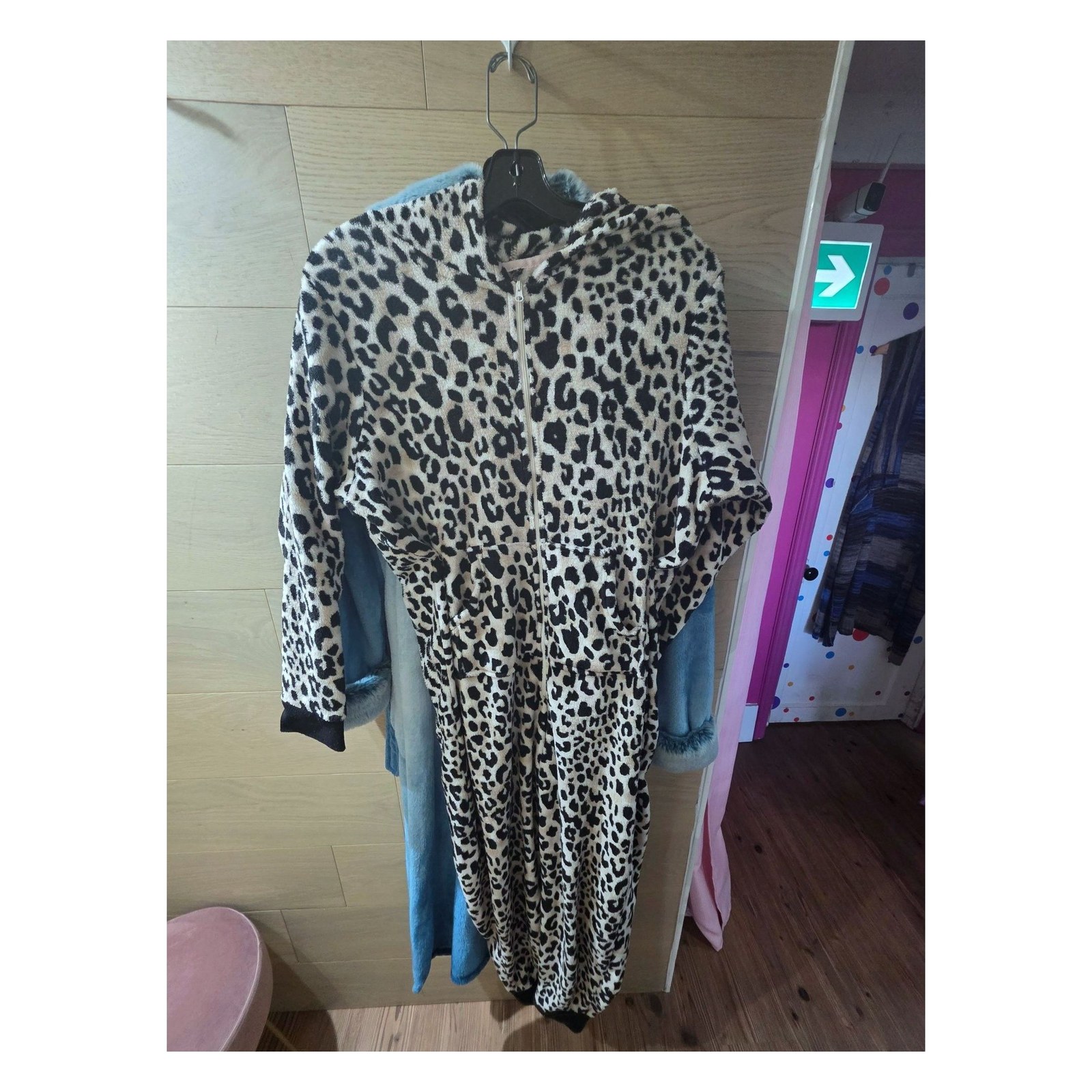 Btq Leopard Onsie