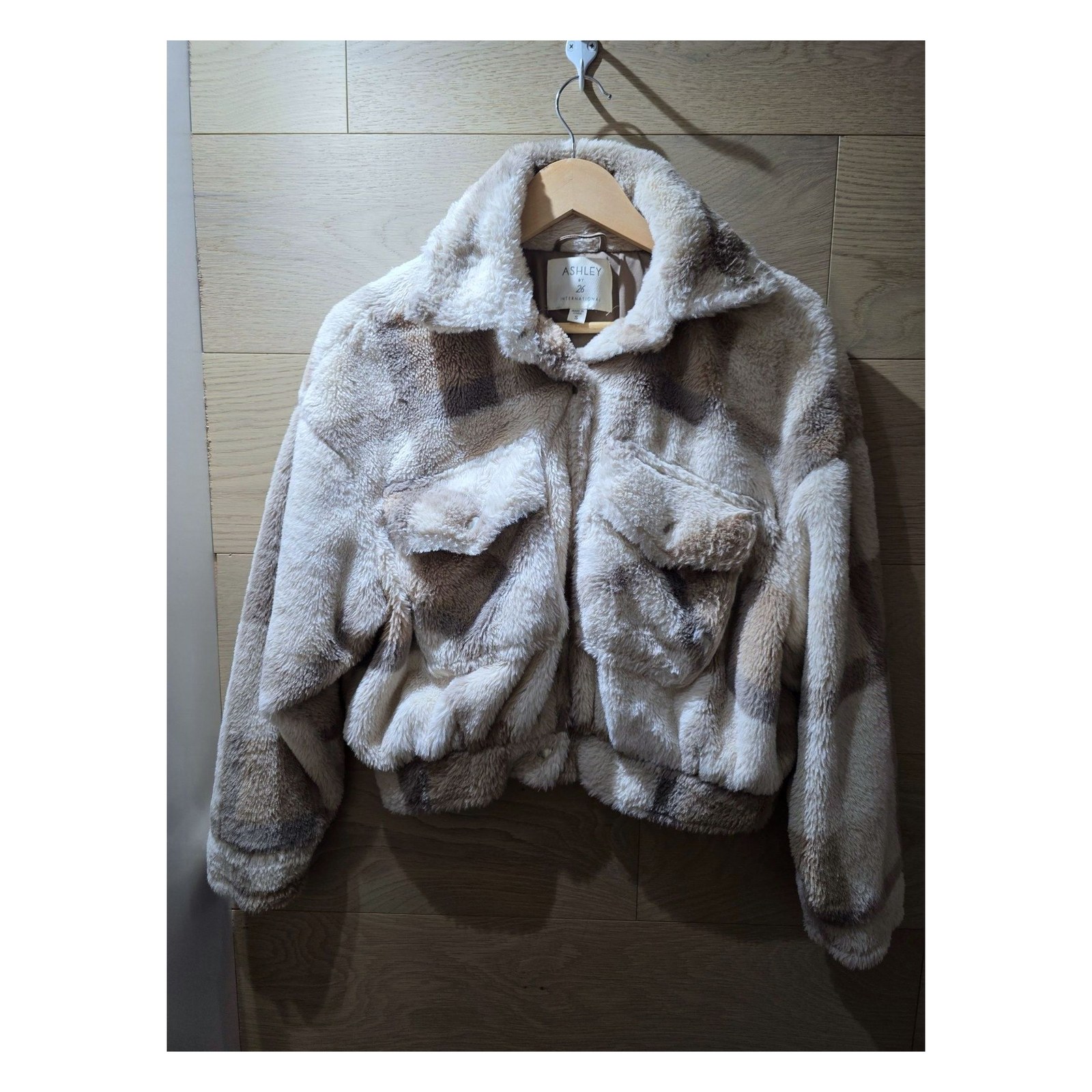 ASHLEY BY 26 INTERNATIONAL FAUX FUR JACKET