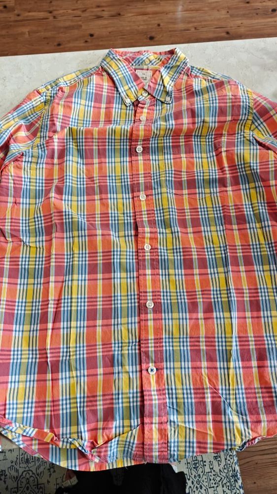 MEN'S PINK GAP Button Up