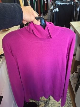 MAGENTA RW&CO MRINO WOOL  SWEATER,