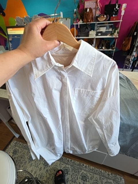COMMENSE LONG SLEEVE WHITE BUILT IN TANK BNWT