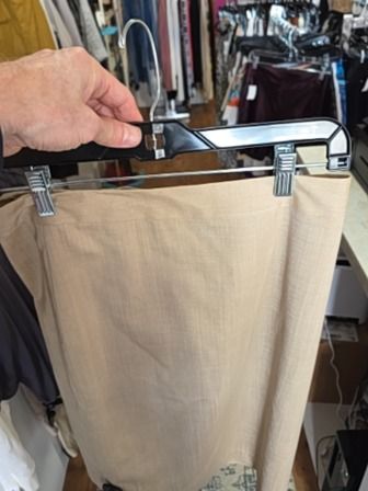 BEIGE BANANA REPUBLIC SKIRT, 0
