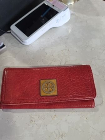 RED TORY BURCH WALLET