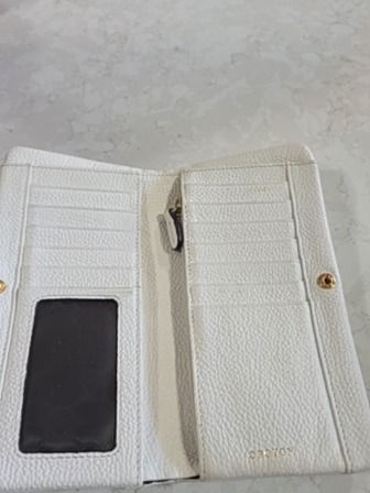 WHITE LEATHER OROTON WALLET