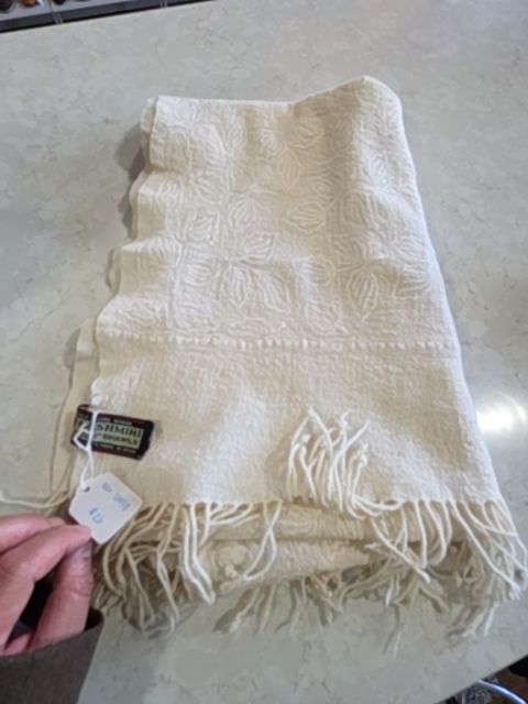 KASHMIRI WOOL SHAWL , CREAM