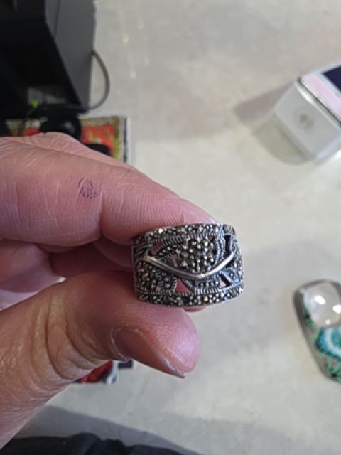 925 wide band with blingy stones