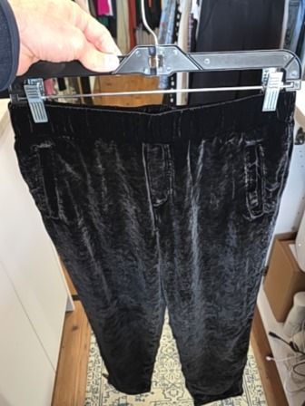 BLACK BELLA DAHL VELVET ELASTIC WASTEBAND  JOGGERS