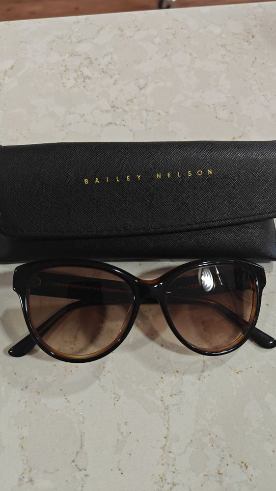 BROWN BAILEY NELSON SUNGLASSES