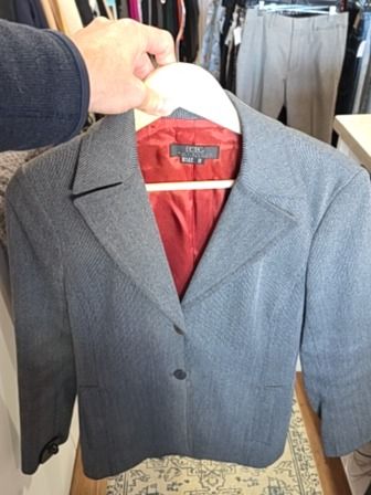 GREY BCBG MAXAZRIA TEXTURED BLAZER