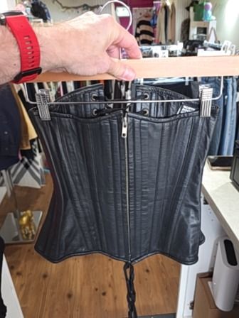 BLACK NORTH BOUND LEATHER CORSET