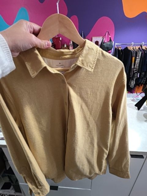 BTQ COTTON BUTTON UP MUSTARD SHIRT