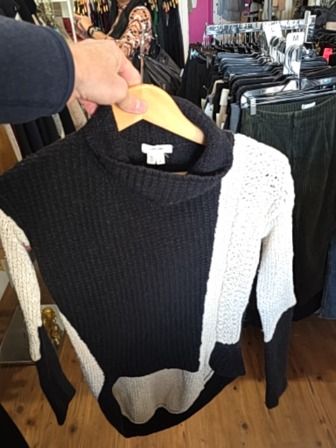 BLACK/WHITE HELMUT LANG ROUGH KNIT COWEL NECK SWEATER, S