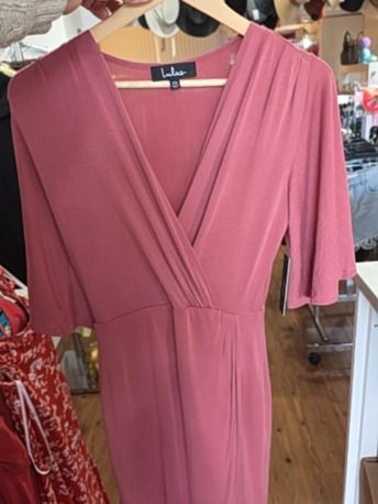NWT DUSTY ROSE LULUS FAUX-WRAP DRESS