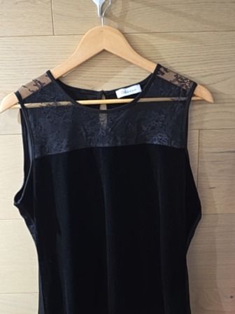 BLACK CALVIN KLEIN SLEEVELESS SHEER TOP