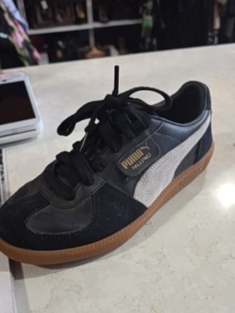 BLACK PUMA PALERMO LOW TOP SNEAKER