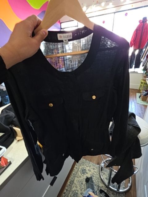 GUESS LINEN BLACK GATHERED TOP