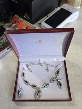 SILVER-COLOR DALLANY COSTUME JEWELLERY SET