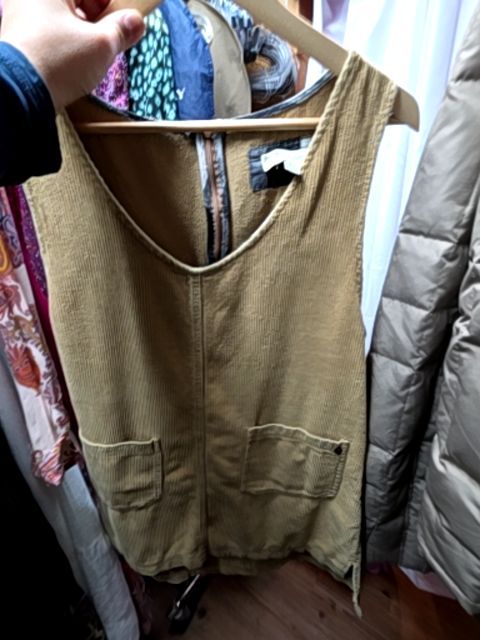 Corduroy Sleeveless Dress Camel 2 front pockets