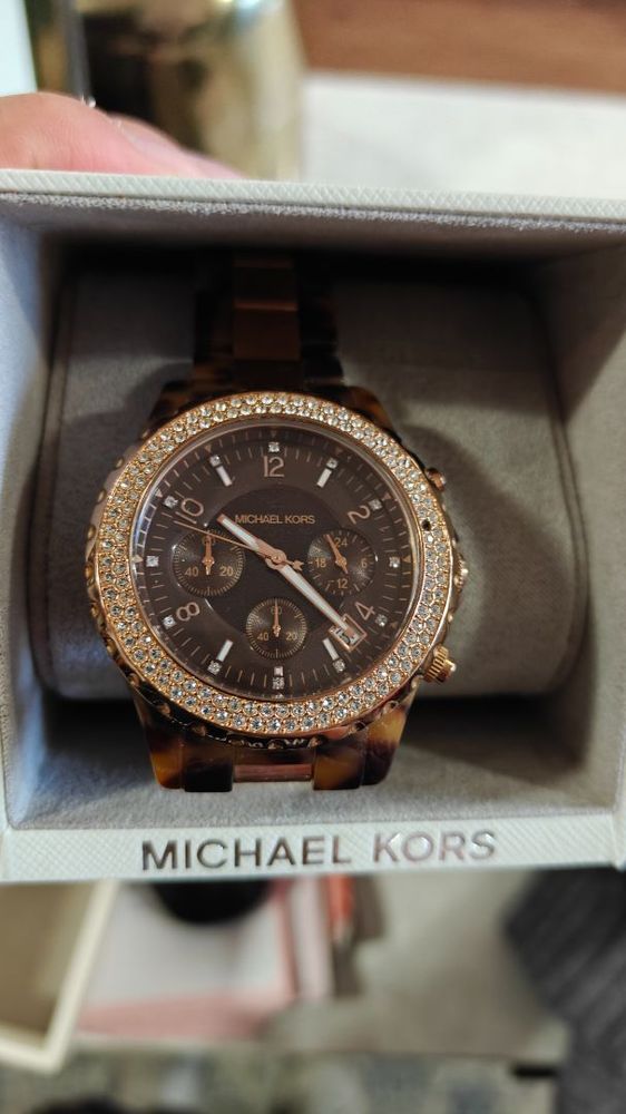 BROWN MICHAEL KORS WATCH