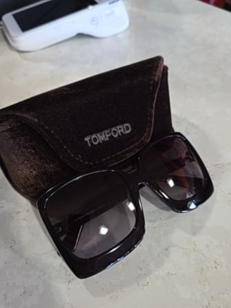 TORTOISE TOM FORD SUNGLASSES