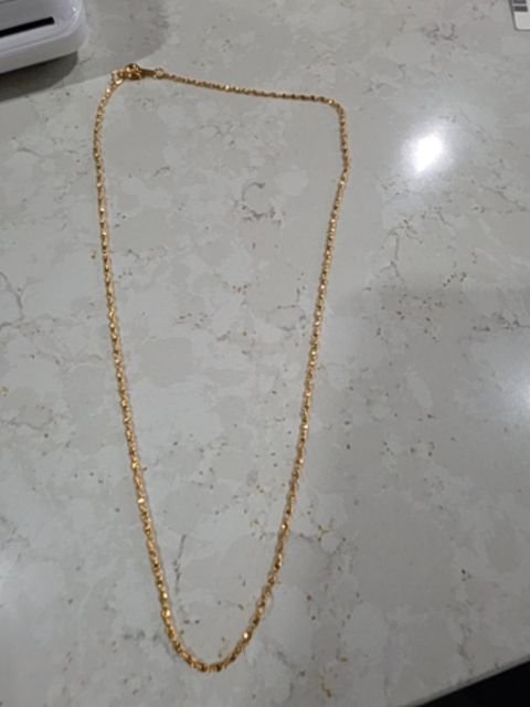 korea stampled gold toned necklace
