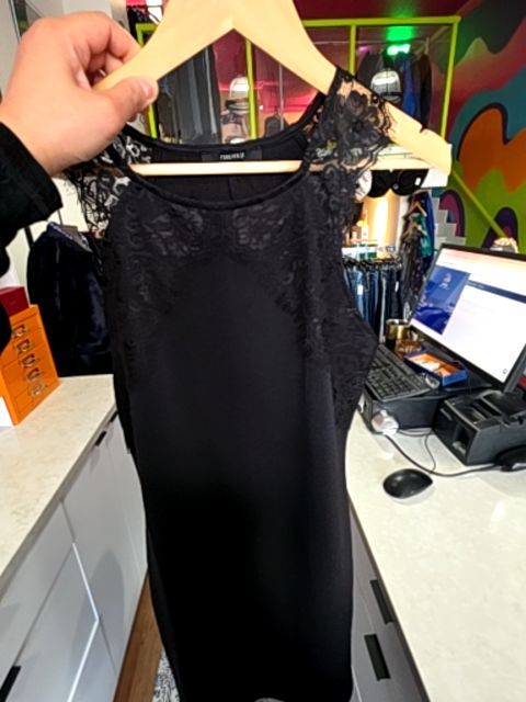 Black FOREVER 21 DRESS lacey and sleeveless