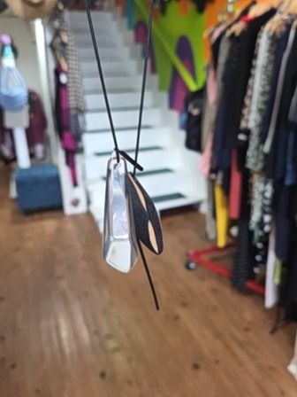 BLACK NUANCE TALISMAN PENDANT NECKLACE