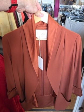BNWT RUST WILFRED BLAZER