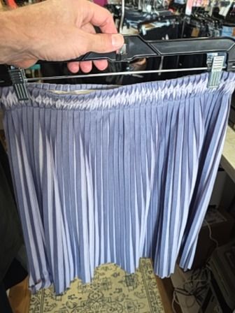LAVENDER H&M PLEATED MIDI SKIRT