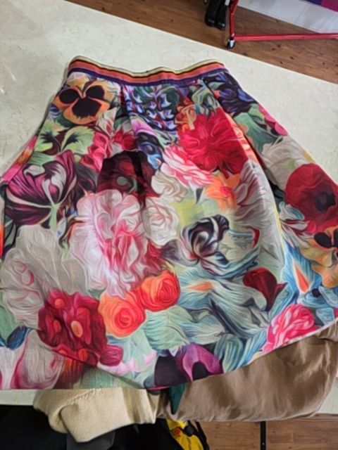 TED BAKER PLEATED SKIRT FLORAL