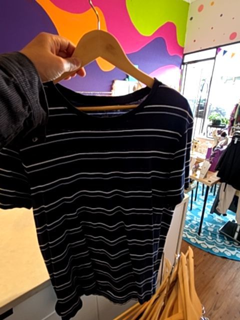MEN'S CLUB MONACO STRIPED TSHIRT