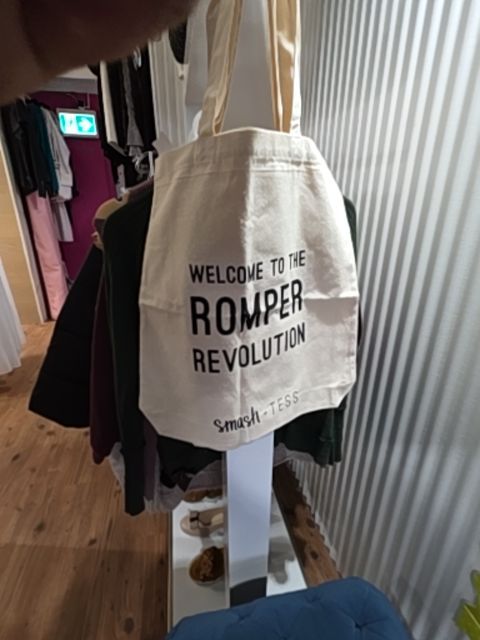 OFF WHITE BTQ TOTE BAG
