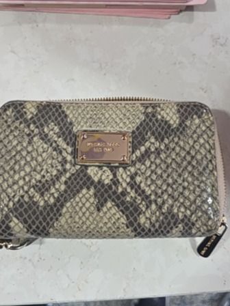 SNAKESKIN MICHAEL KORS WRISTLET