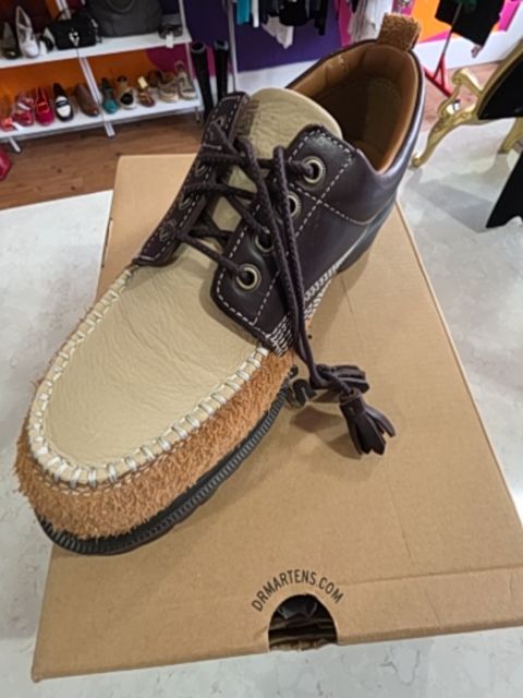 DR MARTENS LOWELL OXFORDS