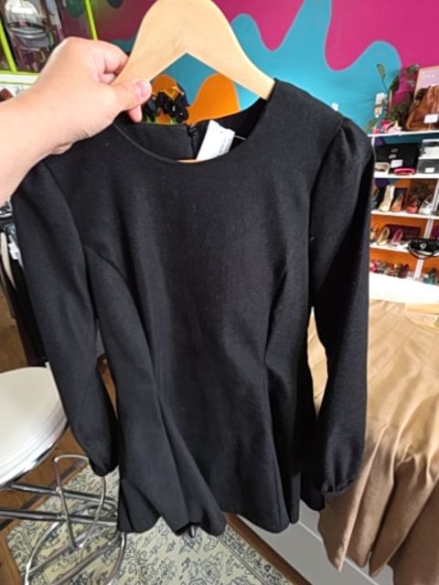 BTQ BLACK DRESS LONG SLEEVE