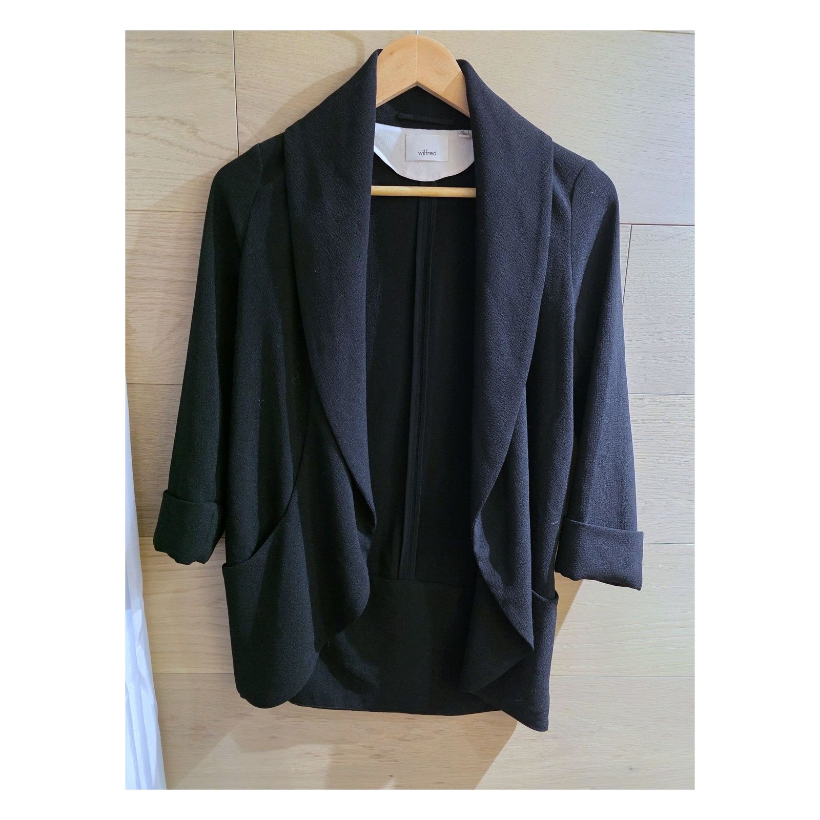 WILFRED BLACK DRAPE FRONT BLAZER