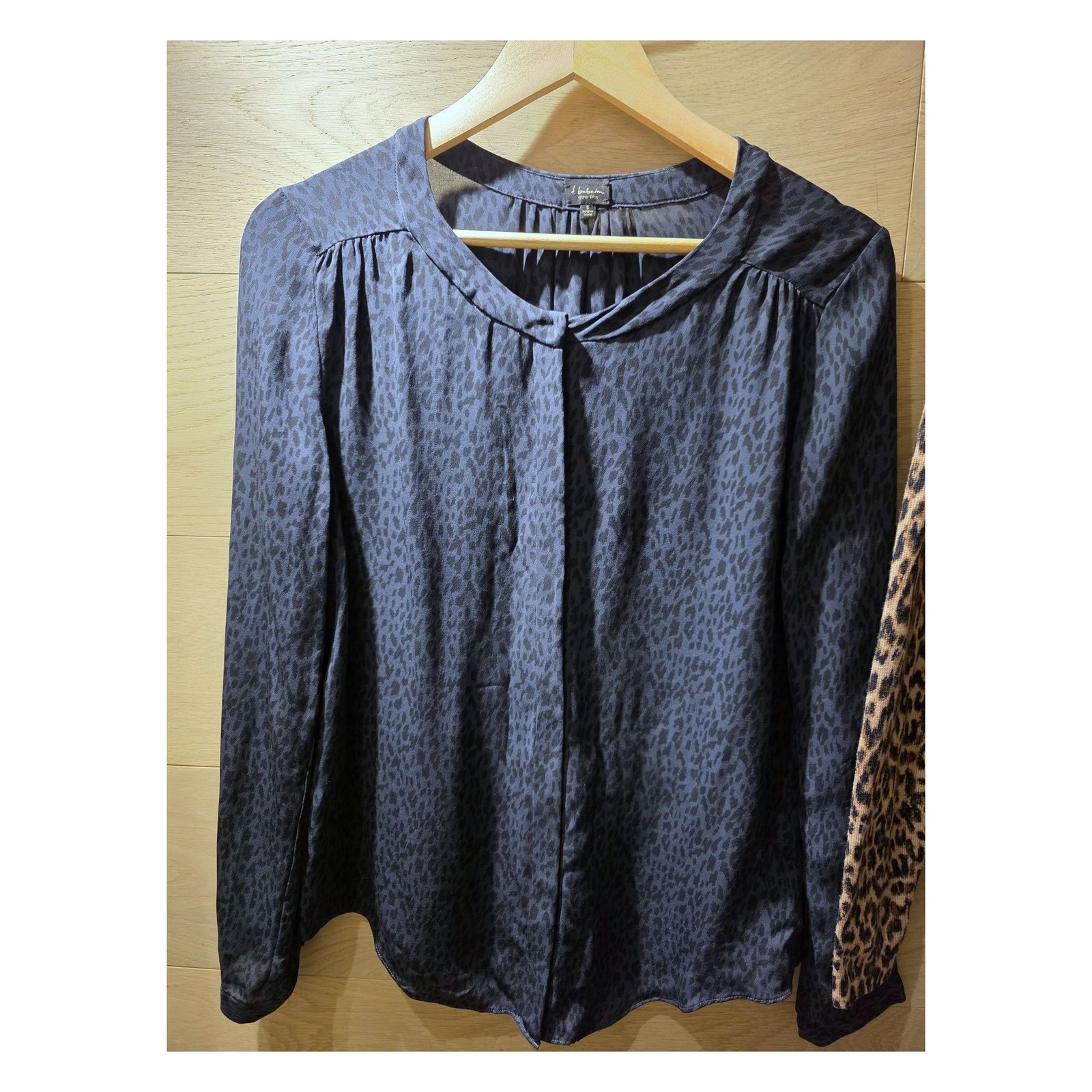 BABATON SILK LEOPARD PRINT BLOUSE